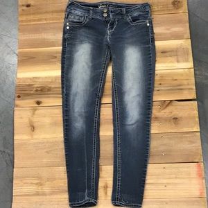 Wallflower skinny jeans